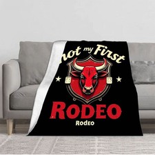 Cozy Flannel Blanket with Bold Design - Soft Warm Perfect for Sofa Travel Bed