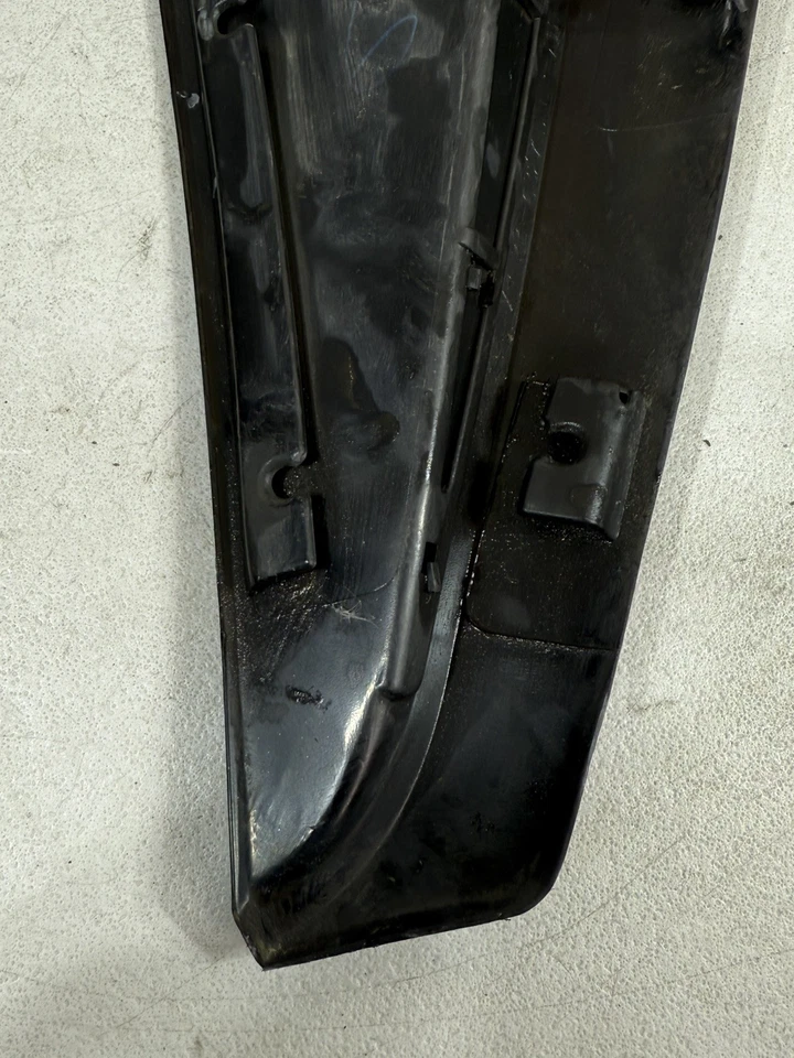 1999-2004 FORD MUSTANG PASSENGER  SIDE LH QUARTER PANEL SIDE SCOOP OEM - Image 3 of 4