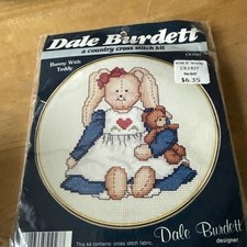 TEDDY AUF SCHAUKELPFERD Dale Burdett Country Weihnachten gezählt Kreuzstich