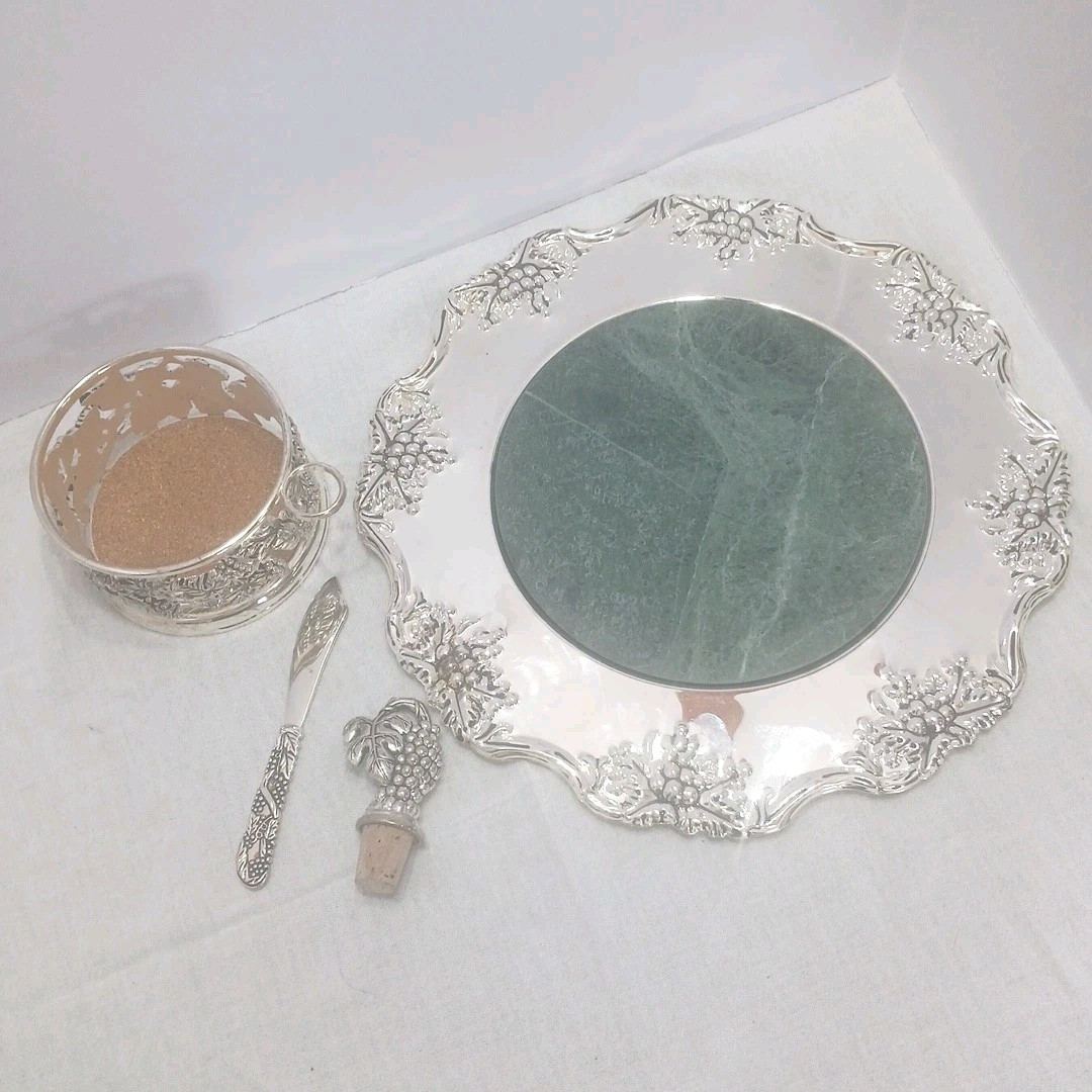 Vintage Godinger Silverplated Wine & Cheese w/Grapes & Leaf Design Tray