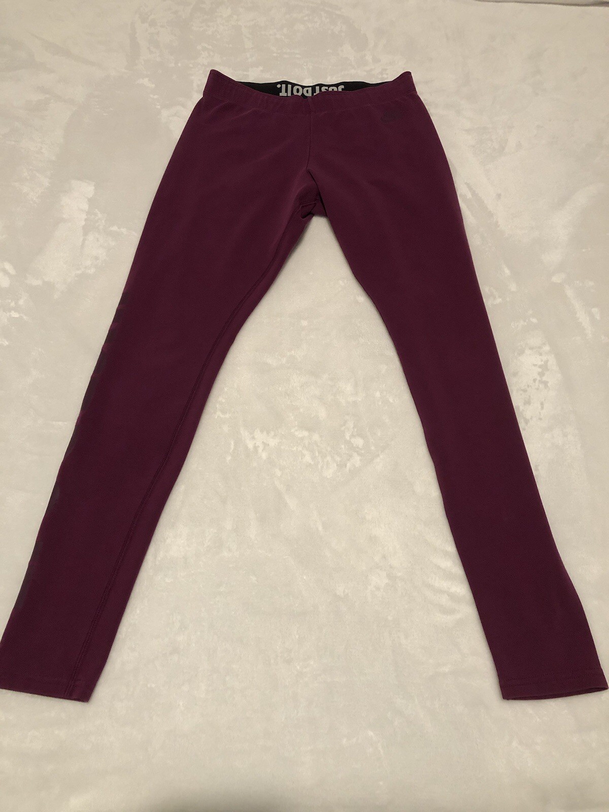 Nike Women's JDI Leggings Yoga Pants Size Medium Workout Gym Training Purple