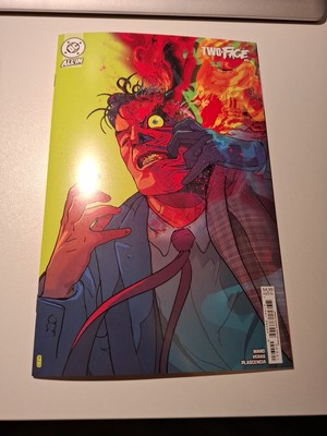 US DC TWO-FACE #3 DOUBLE COVER VARIANT BY CHRISTIAN WARD & BALDEMAR RIVAS