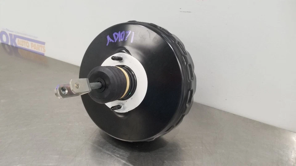 13 MERCEDES BENZ CLS63 AMG C218 5.5L POWER BRAKE BOOSTER 2124303330 - Image 3 of 4