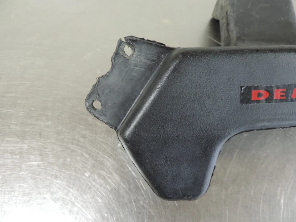 Polaris Trail Boss 350L 1993 4x4 tubo de admisión embrague conducto de salida de admisión Foto 2 de 4