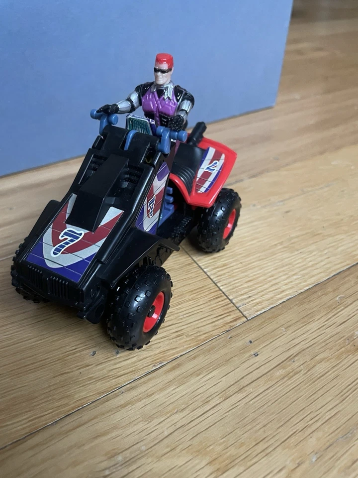 M.A.S.K. Iguana – Kenner 1987 | Veicolo + Personaggio Lester Sludge | Vintage - Immagine 4 di 4