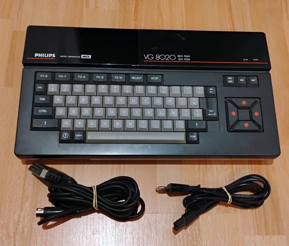 Ordinateur vintage collector msx 1 toshiba hx-10 en boite so à
