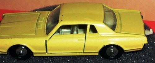 Matchbox 62-C3 Mercury Cougar 1968, Drive me Home for the Holidays - Picture 5 of 8