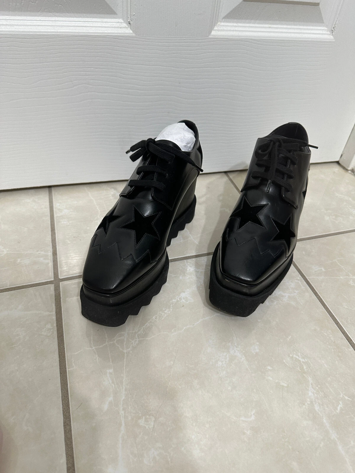 Stella McCartney — Stella McCartney Elyse EU 36  US 6 Black Leather Platform Black Stars