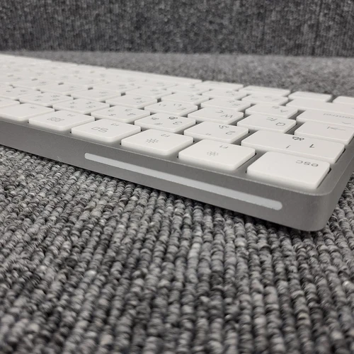 Apple Magic Keyboard Numeric Keypad MQ052J/A Good Condition Used - Picture 9 of 12