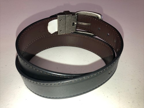 Levi’s Boy's Reversible Black Brown Classic Belt School Uniform Sz M 26-28 - Picture 2 of 8