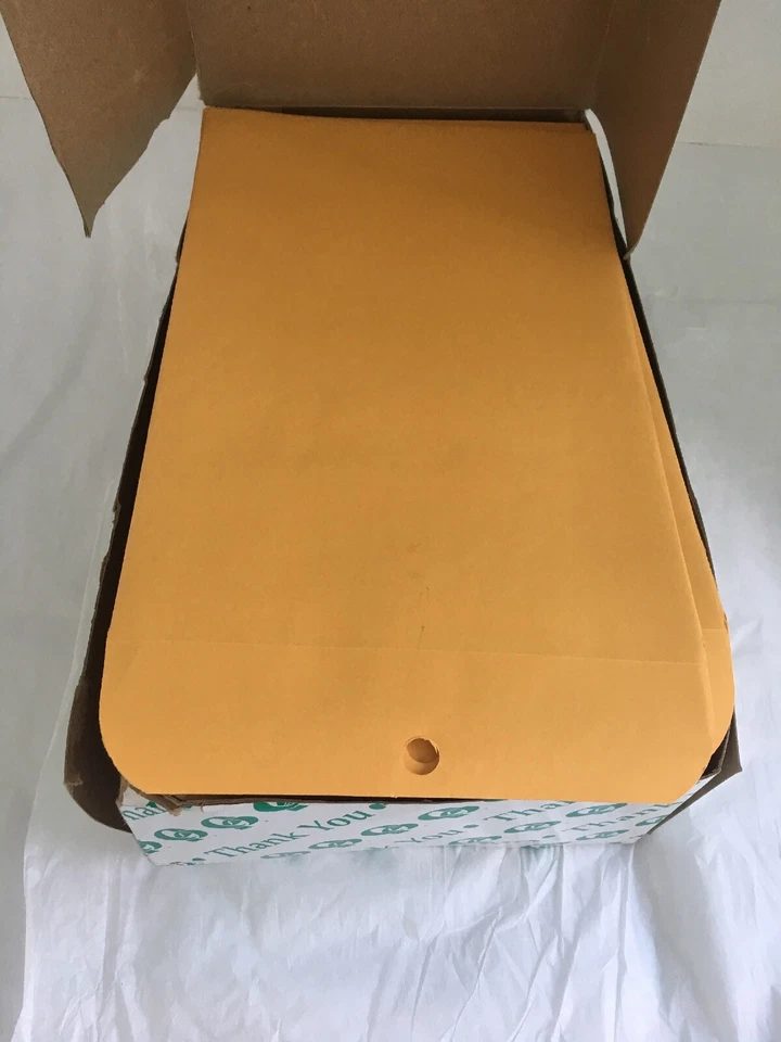 Quality Park 100 6 1/5” X 9 1/2” Metal Clasp Sturdy Envelopes 37863 - Image 2 of 4