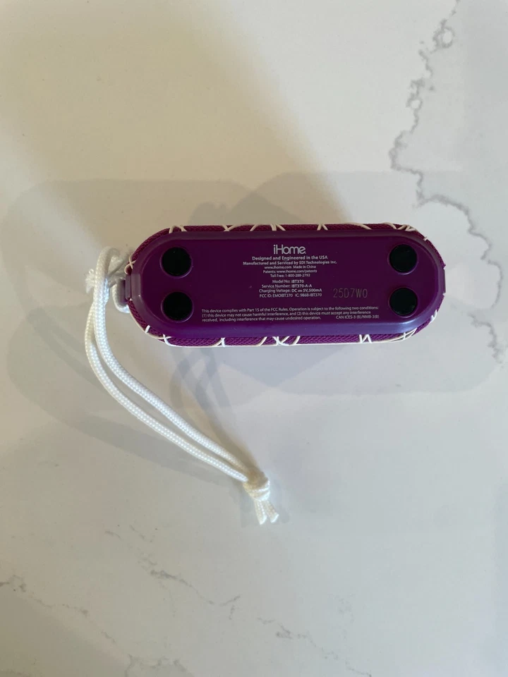 iHome - Altavoz portátil Bluetooth iBT370 - Blanco/Púrpura Foto 3 de 3