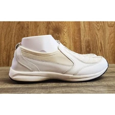 Easy Spirit Pier Slip On Shoes Women's Size 7.5 White