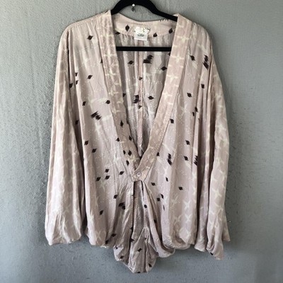 Free People Bodysuit Womens Medium Beige Patterned Boho Flowy Romper Long Sleeve