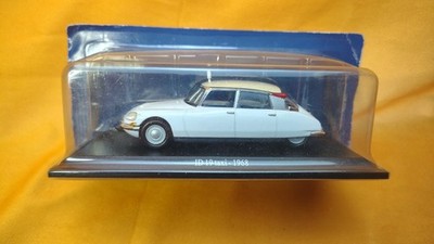 ID-19 Taxi 1968 Magazine Collection Style Diecast Modellauto - versiegelt auf Karte