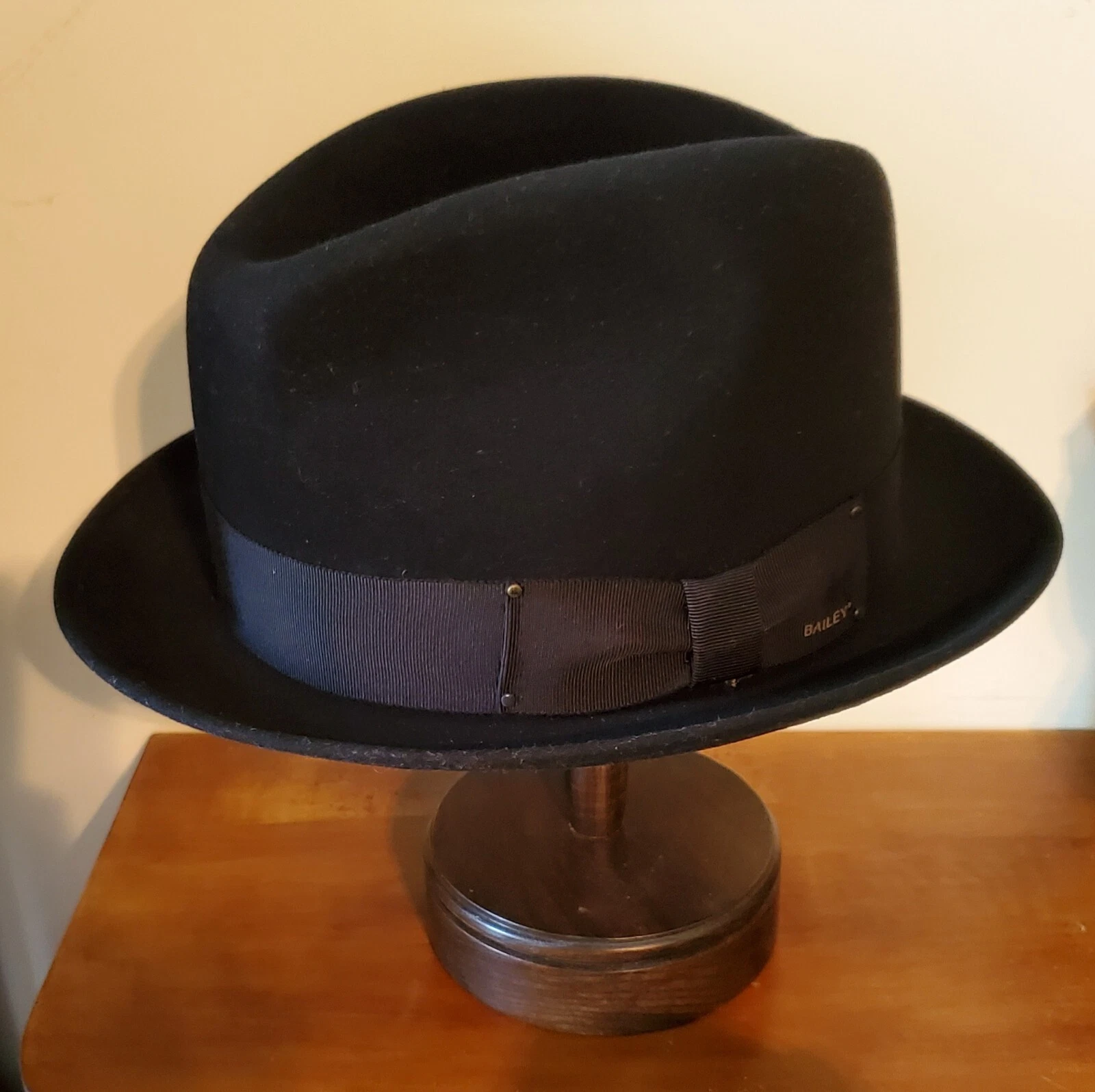 Picture 2 of 10