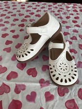 Little Girls White Cut Out Shoes SHEIN 24