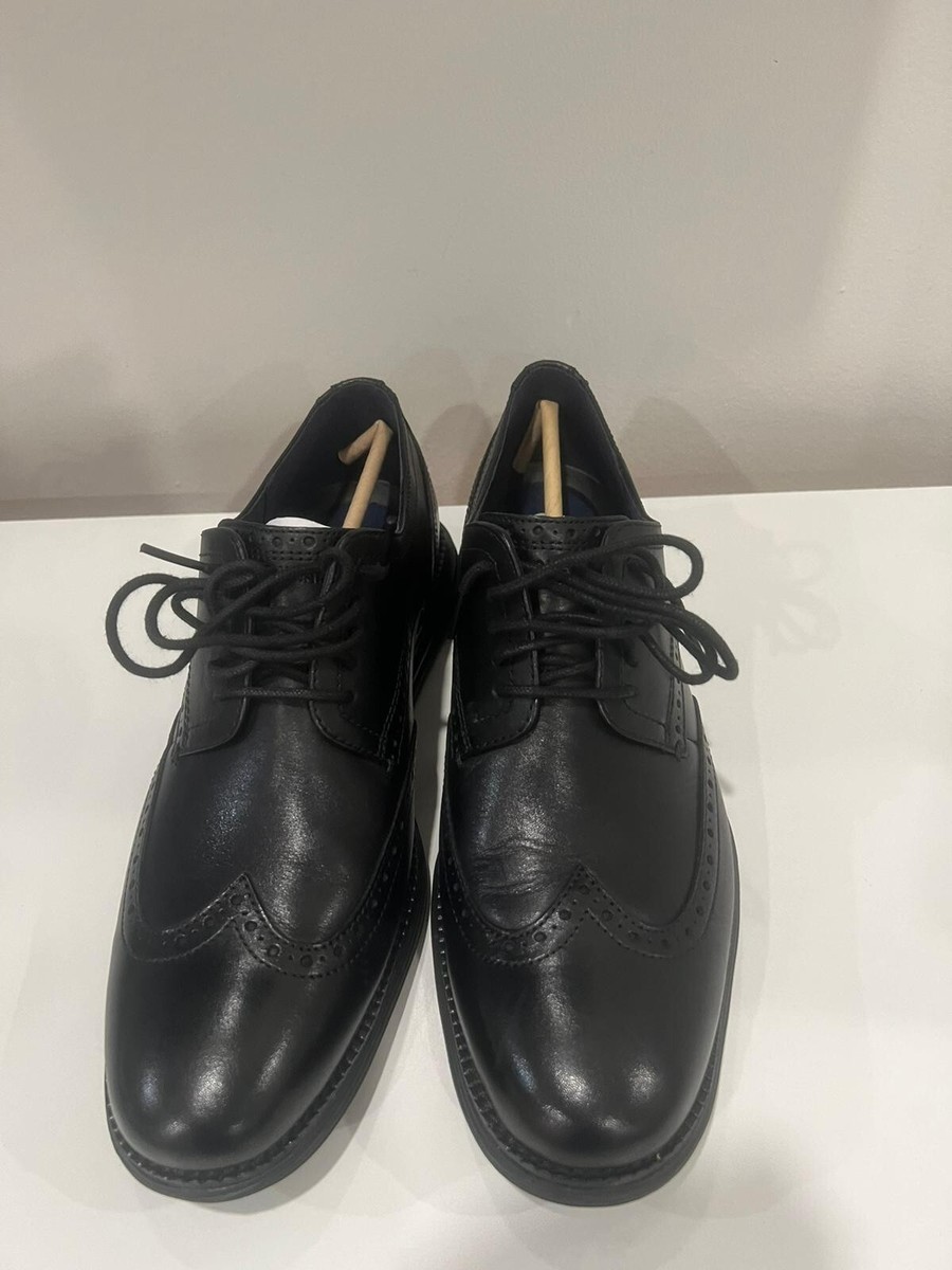 Cole Haan Men display picture 3