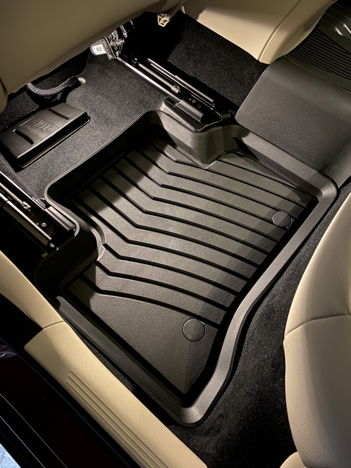For Mercedes Benz GLC300 GLC43 GLC63 AMG Car Floor Mats 20162023 Front & Rear eBay