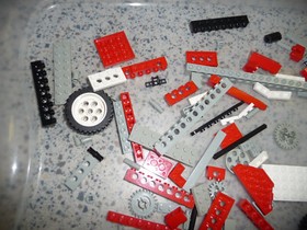 Lego Technic 8835 Forklift Vintage - near complete, in USA!