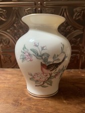 Lenox Serenade Medium Vase 5 1/2โ Tall Made In USA