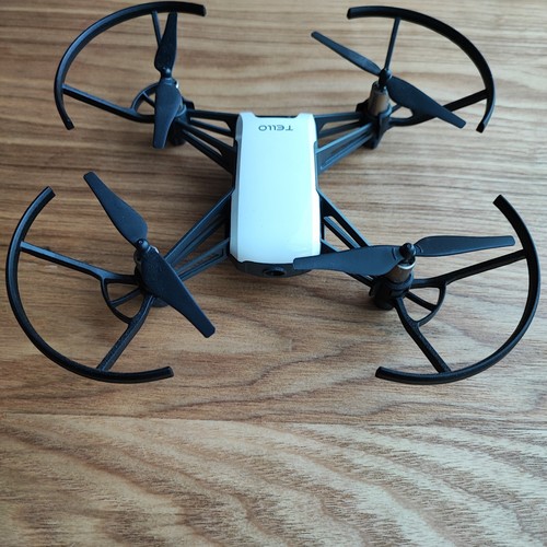 DJI Tello Global Model: TLW004 Programmable Mini-Drone - Picture 8 of 16