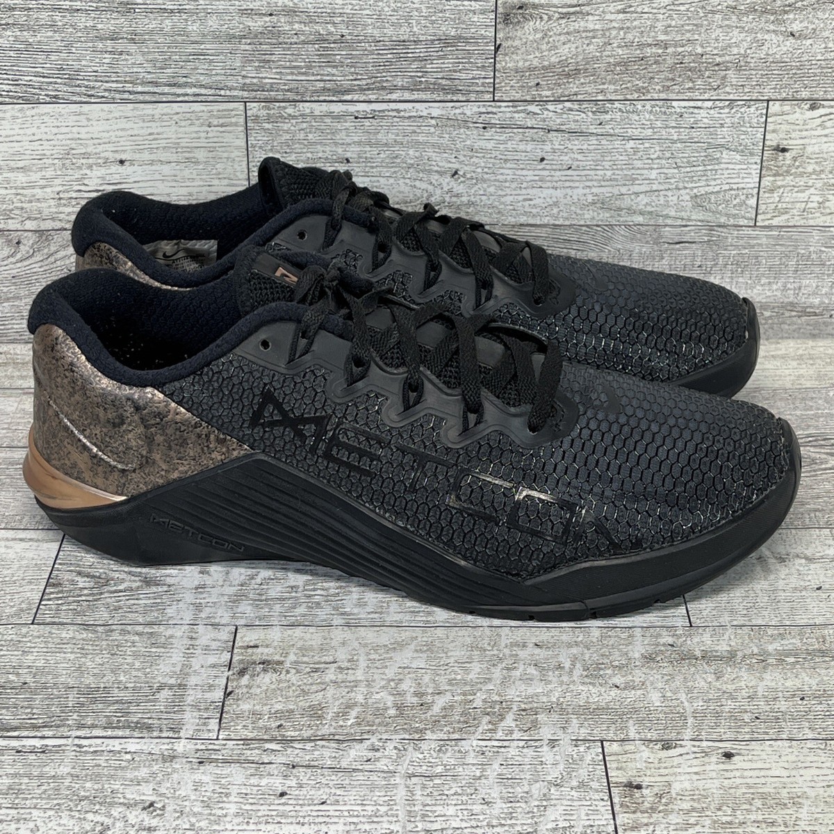 metcon 5 black and gold