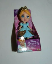 2021 DISNEY MINI PRINCESS GLITTER CINDERELLA POSABLE !
