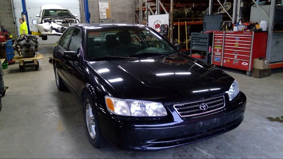 Espejo retrovisor derecho usado para: Toyota Camry Power 2001 sin calefacción R. América del Norte Foto 4 de 4