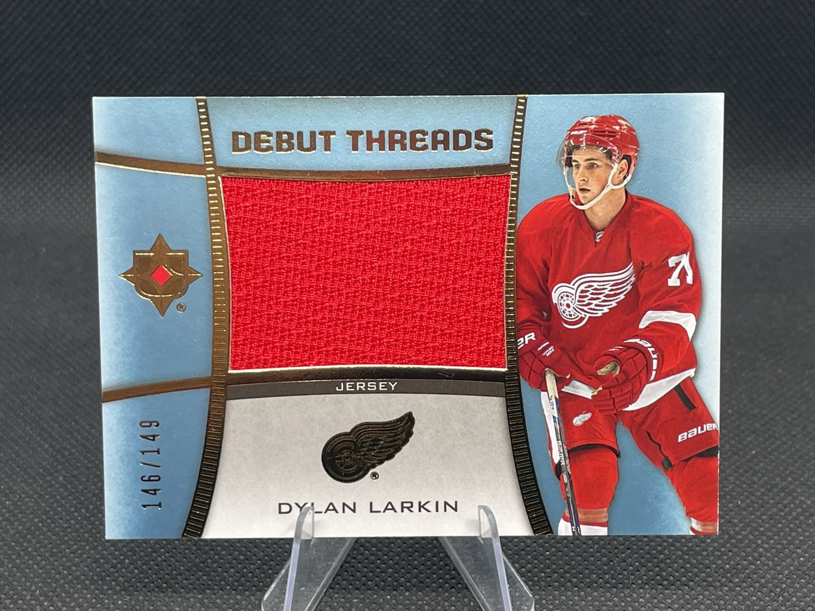 2015 UD Ultimate Collection Debut Threads 19/149 Dylan Larkin Rookie Relic RC