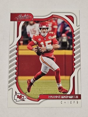 2022 Panini Absolute Patrick Mahomes II #38