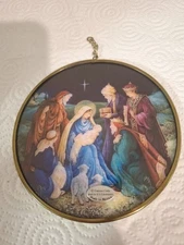 Glass Nativity Ornament Enesco Corp Used, Sun catcher