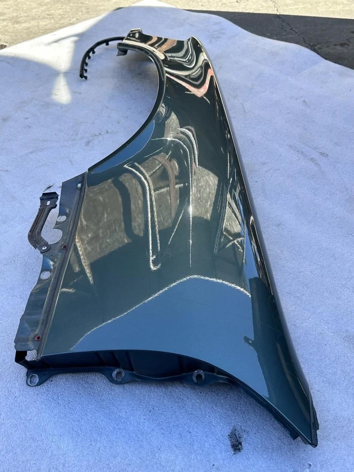 1994 MERCEDES S420 W140 LEFT DRIVER SIDE FRONT FENDER GREEN - Image 3 of 4