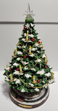 Thomas Kinkade "The Heart of Christmas" Masterpiece Tree with Rotating Train