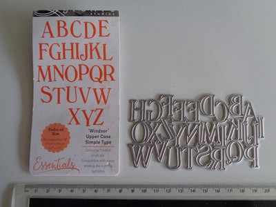 Tonic Studios Windsor Großbuchstaben einfacher Typ Alphabet - Basteln Stanzenset
