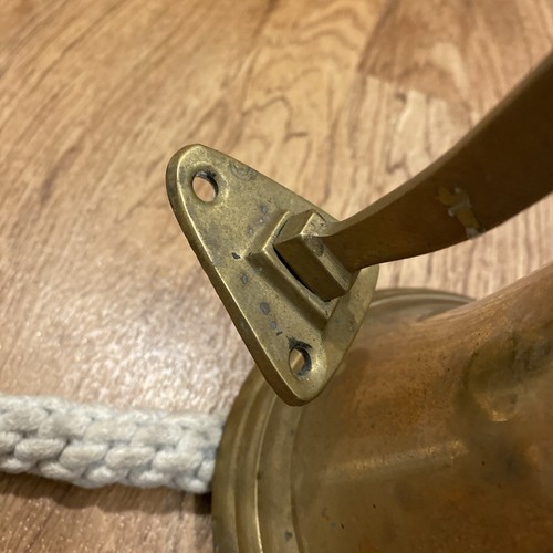 Vintage Mountable Wall Brass Bell with Braided Rope Pull 2.4 Lbs Great Sound - Picture 3 of 16