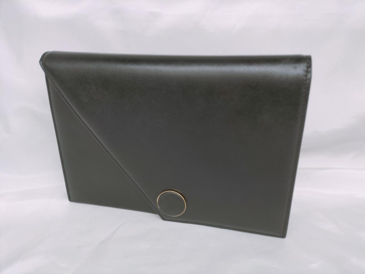 Borsa pochette vintage modello Yves Saint Laurent
