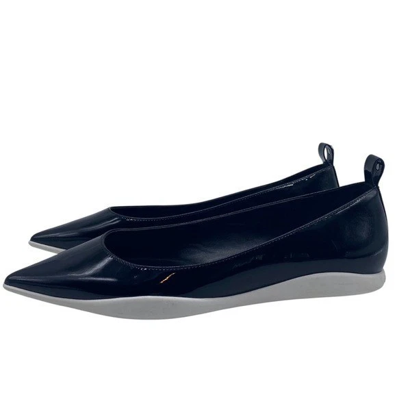 Michael Kors Kamari Planos Talla 7.5 Negro Charol Punta Diseñador Elegante Foto 2 de 4