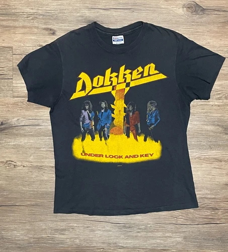Dokken Under Lock And Key Tour Shirt size M 1980s vintage concert t-shirt, vintage, single stitch, B+ condition