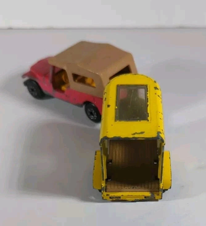 Rare Matchbox Lesney Superfast #53 1977 Red Field Car W/#43 Pony Trailer - Image 2 of 4