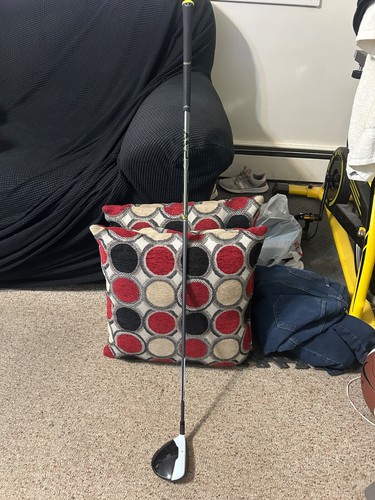 TAYLORMADE M2 RIGHT HANDED 3 WOOD GRAPHITE SHAFT A FLEX AMAZING SHAPE
