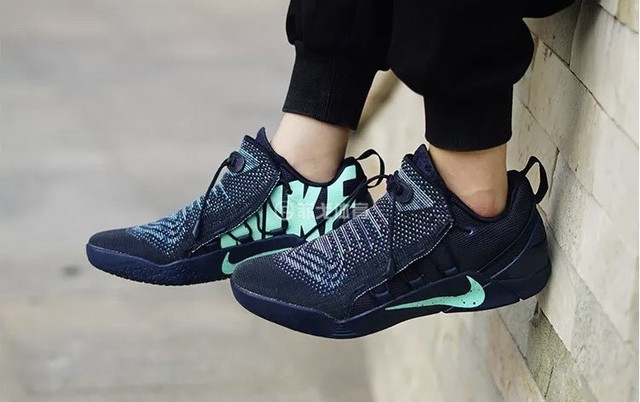 kobe ad igloo on feet