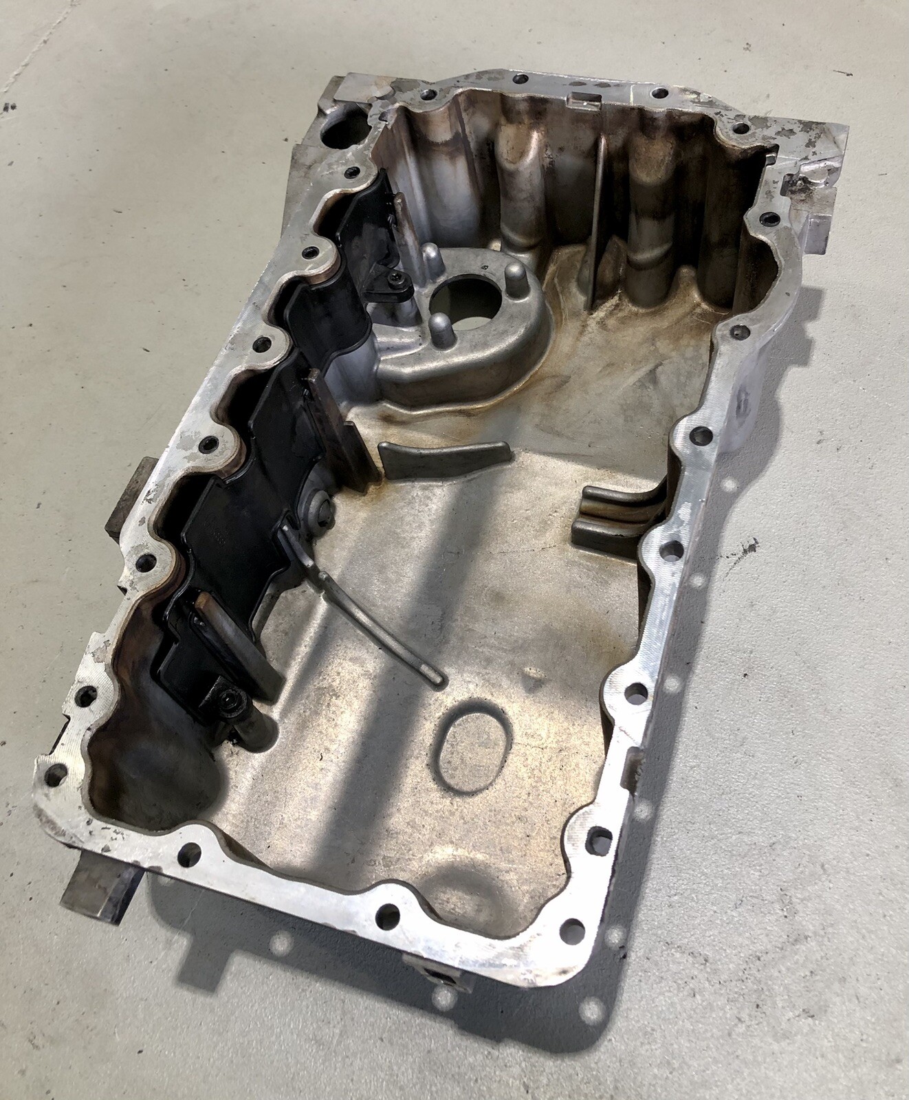 VW Golf Mk5 Mk6 Oil Pan Sump 06F103603B 2.0 FSI Mk5 Audi A3 S3 TT Jetta