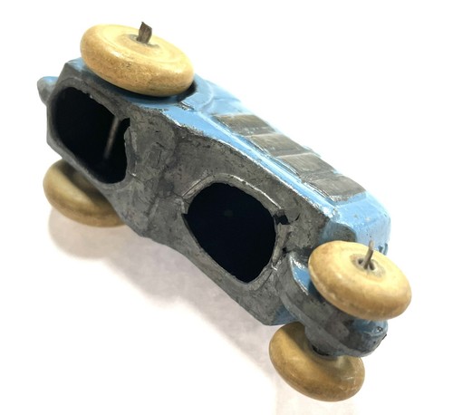 Vintage Barclay Slush Cast Toy Tractor BV9 Type - Blue White Tires - Picture 9 of 12