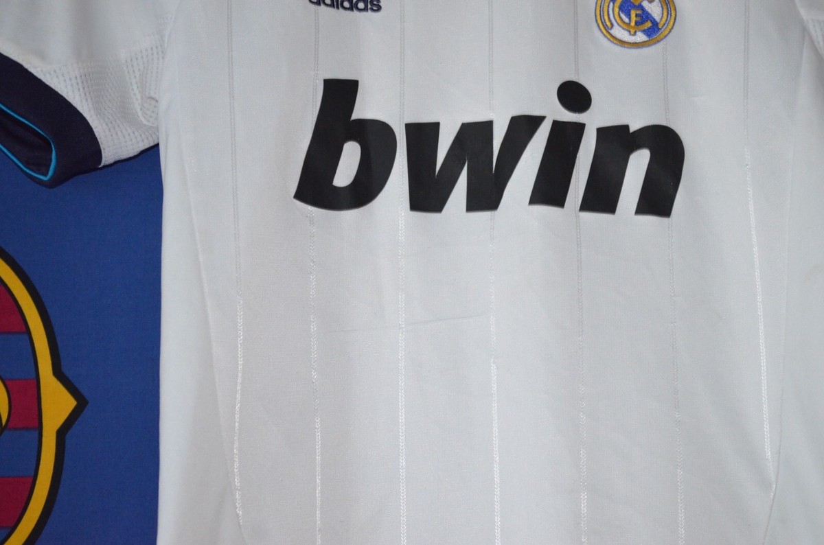 ADIDAS REAL MADRID 2012 HOME JERSEY 152 Real Boys' Home ADIDAS REAL MADRID 2012 HOME JERSEY 152 Real Boys' Home