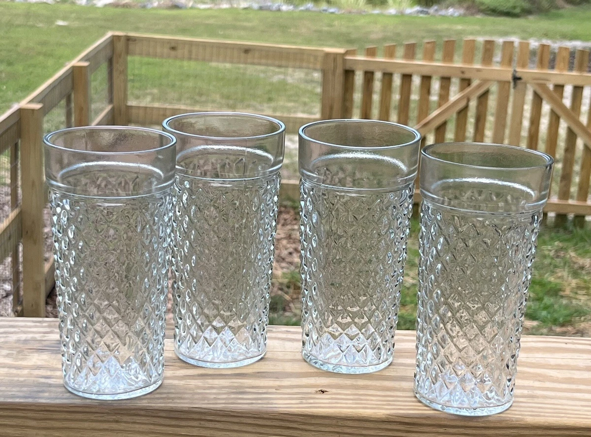 diamond pattern drinking glasses