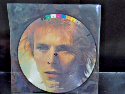 DAVID BOWIE  ''FASHIONS '' 7'' PIC DISC '' SPACE ODDITY '' MINT COND.