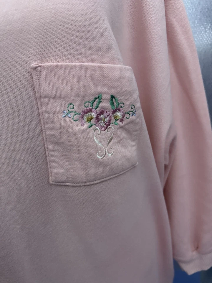 Leisure Wear By Adonna 睡袍女式舒适粉红色运动衫材料复古 — 第 3/4 张图片