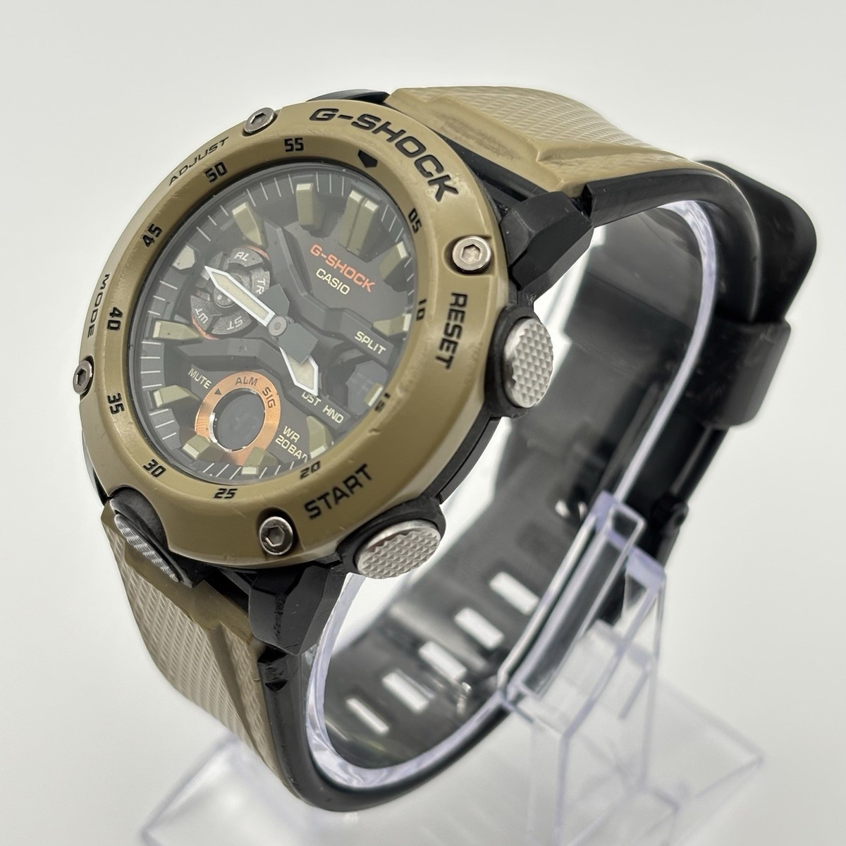 CASIO G-SHOCK GA-2000 ブラック/カーキ Casio G-Shock Olive Khaki Carbon Core Guard Analog-Digital Watch