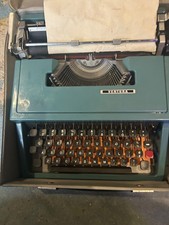 Nice! 1960s Olivetti Ventura Working Vintage Portable Typewriter thumbnail